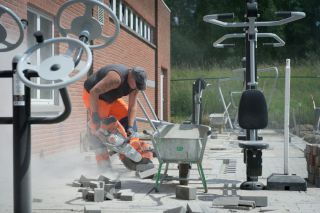buiten fitness toestel 