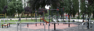 street workout calisthenics outdoor fitness